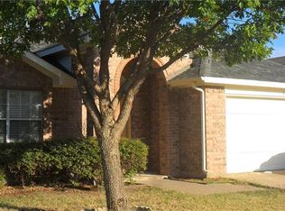 202 Grassy Creek Dr, Wylie, TX 75098