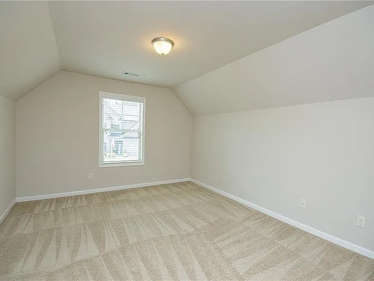 7490 Silk Tree Point — Photo 21