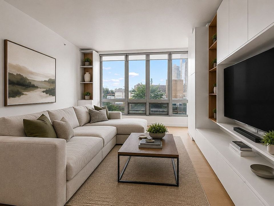 1st image of 5-49 Borden Ave #2J