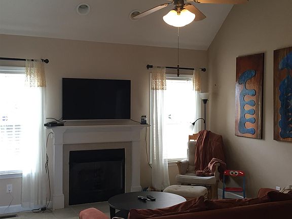 2nd image of 4521 Hammock Dr