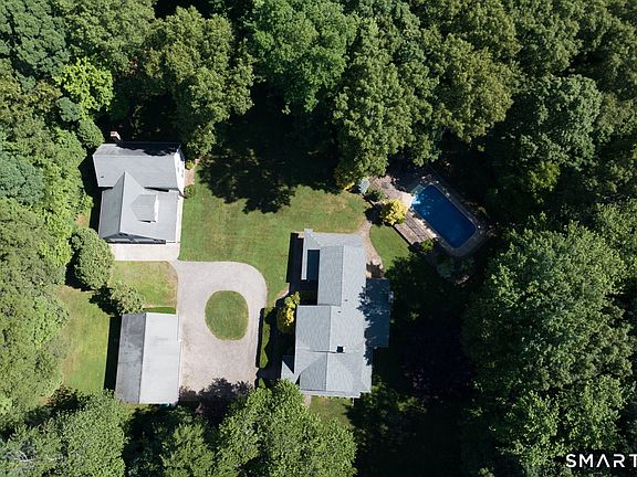 3rd image of 387 Foster Street