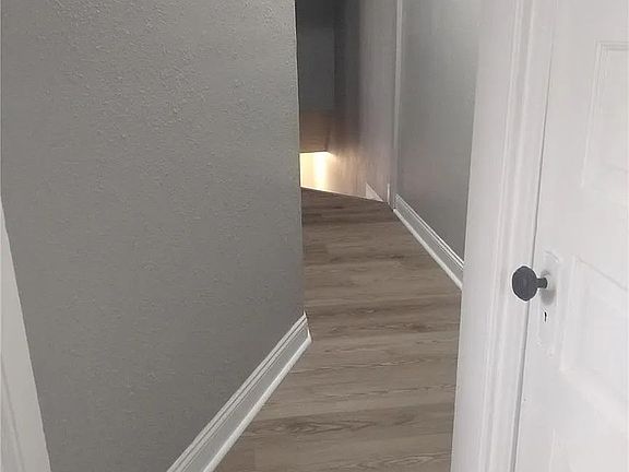 4th image of 2836 Wyoming St
