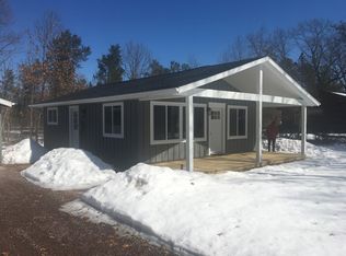 1054 Scarlet Ct, Nekoosa, WI 54457