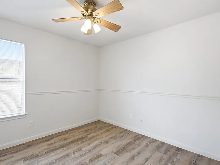 417 River Crossing Trl — Photo 23