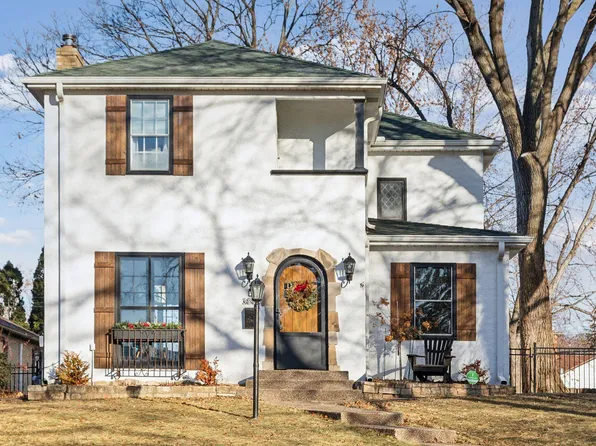 1661 Hillcrest Ave, Saint Paul, MN 55116