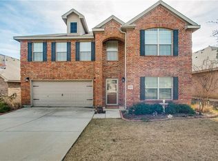 10321 Bradshaw Dr, Fort Worth, TX 76108
