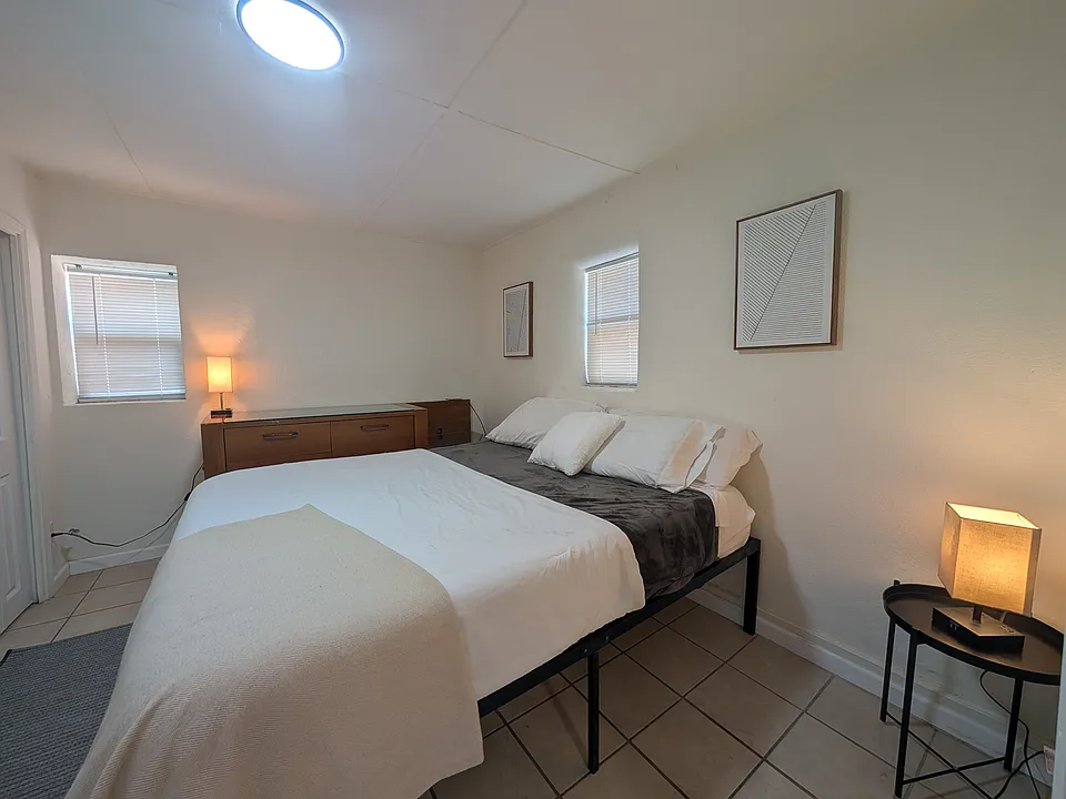 1203 Barelas Rd SW #C