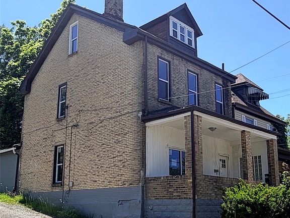 2nd image of 522 Freeland St