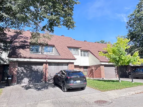28 Donald St #66, Barrie, ON L4N 4S6