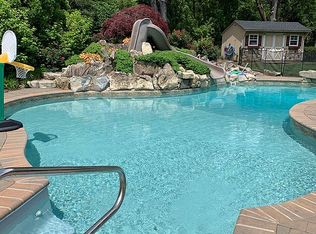 472 King George Rd, Basking Ridge, NJ 07920