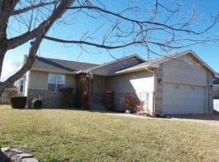 2733 N Parkridge St, Wichita, KS 67205