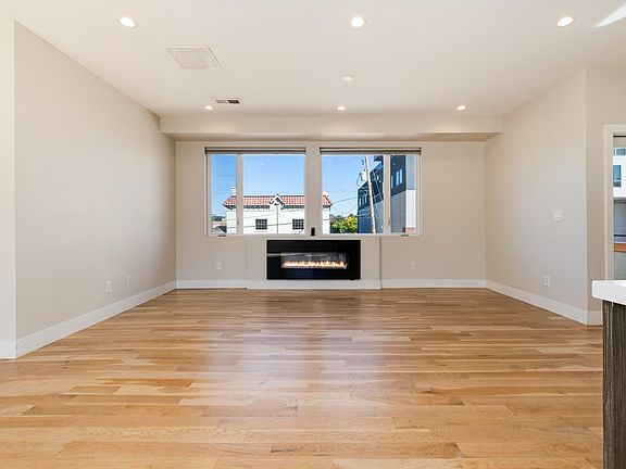 5th image of 3422 W Conejos Pl