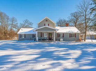 1528 Forest Hills Rd, Lincoln, IL 62656