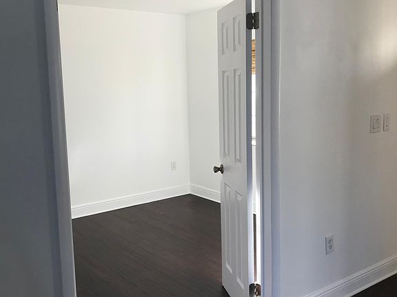 Bedroom #1