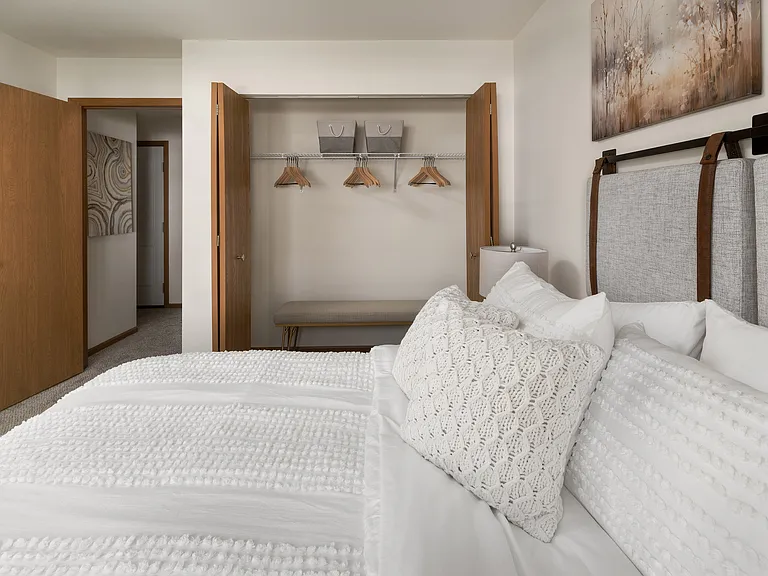 Manchester Oaks Bedroom