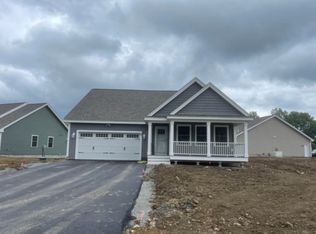 2 James Cir #23, Brentwood, NH 03833