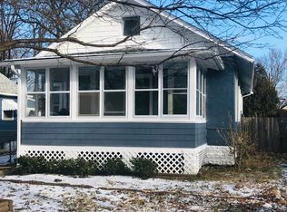 1166 Bangs St, Aurora, IL 60505