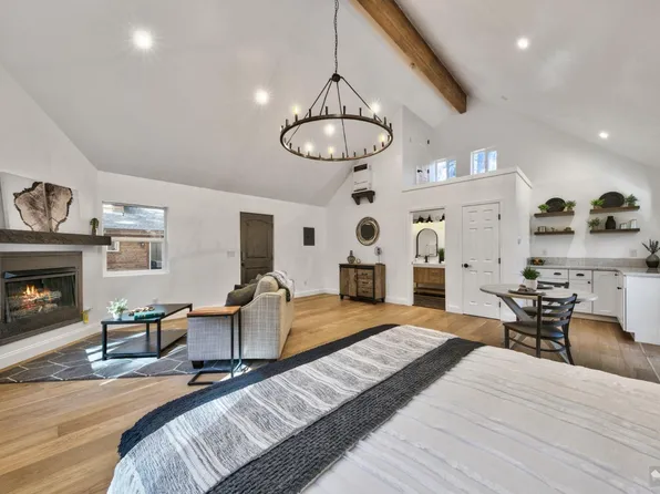 1105 Tata Ln, South Lake Tahoe, CA 96150