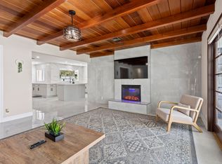 2420 Laurie Dr, Las Vegas, NV 89102