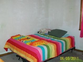 47 Walnut St, Pittsboro, IN 46167