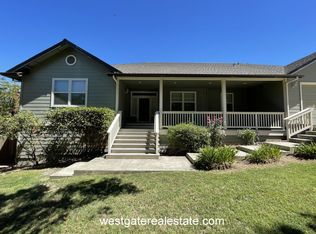 786 El Paseo Dr, Petaluma, CA 94952