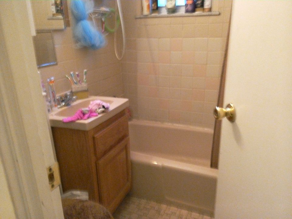 2nd image of 15 Bellevue Ave
