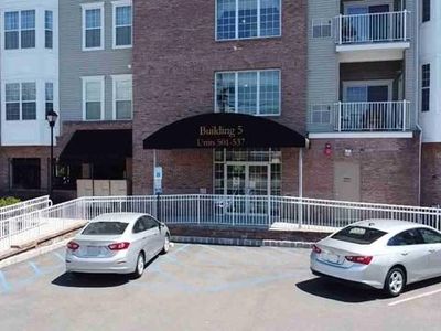 522 Bushes Ln, Elmwood Park, NJ, 07407