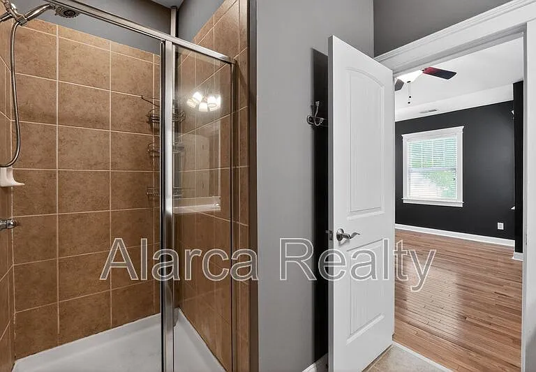 330 Davidson Gateway Dr — Photo 10