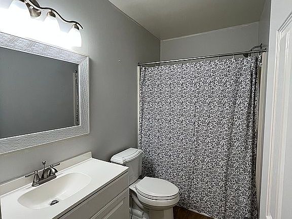 2nd image of 338 Saint Rosea Rd