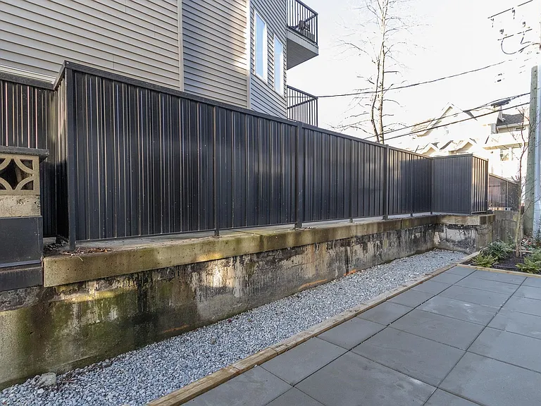 239 E 16th Ave #103 — Photo 15