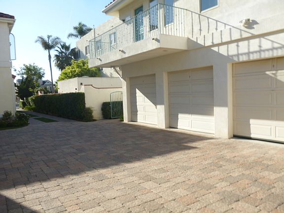 4th image of 1021 Park Pl #1021