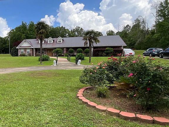 2nd image of 3152 Old Natchez Rd