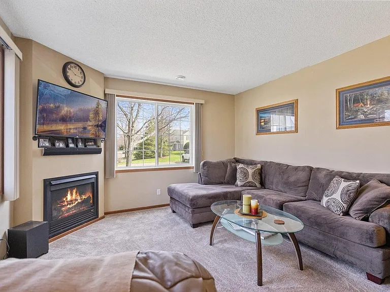 3789 Hazel Trl #A — Photo 3