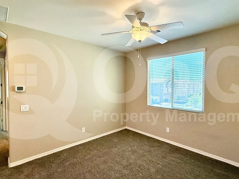 894 S Agnes Ln — Photo 16