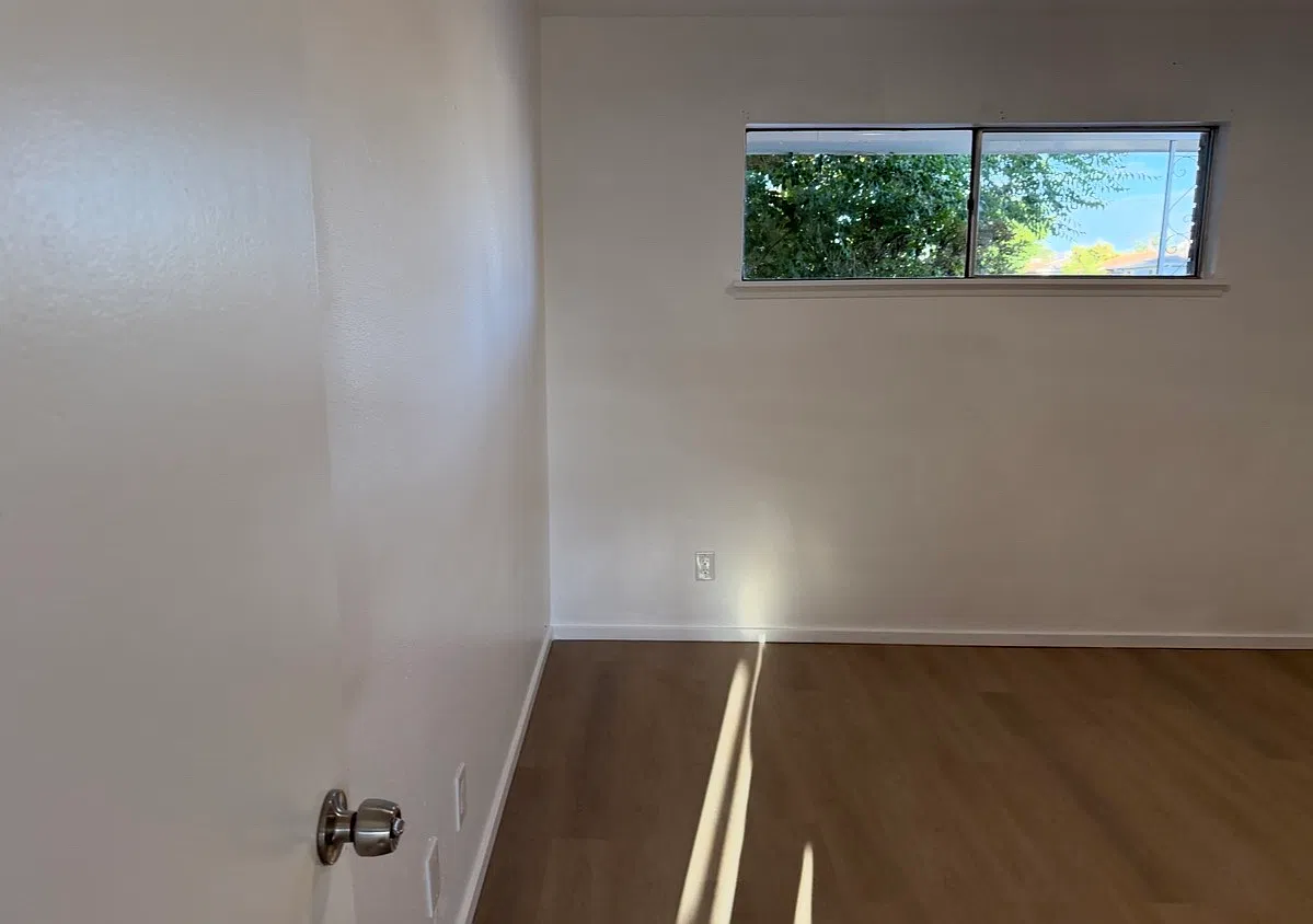 2 bed, 675 sqft, $1,100 — Photo 3
