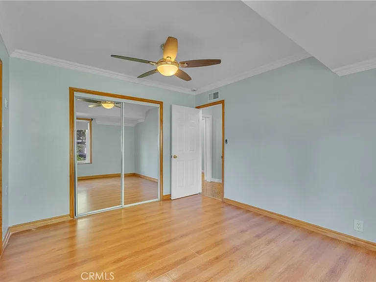 5452 Halbrent Ave — Photo 18