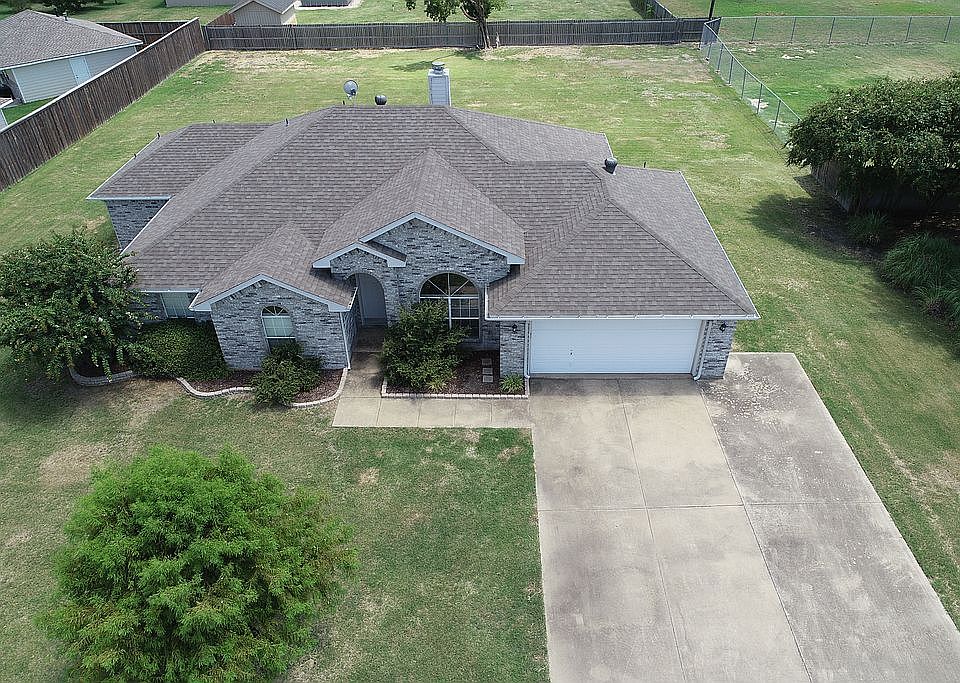 1st image of 120 Cottonwood Dr