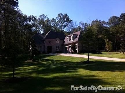 1st image of 223 Ravenwood Cv