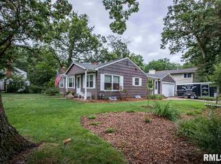 5 Woodley Rd, Rock Island, IL 61201