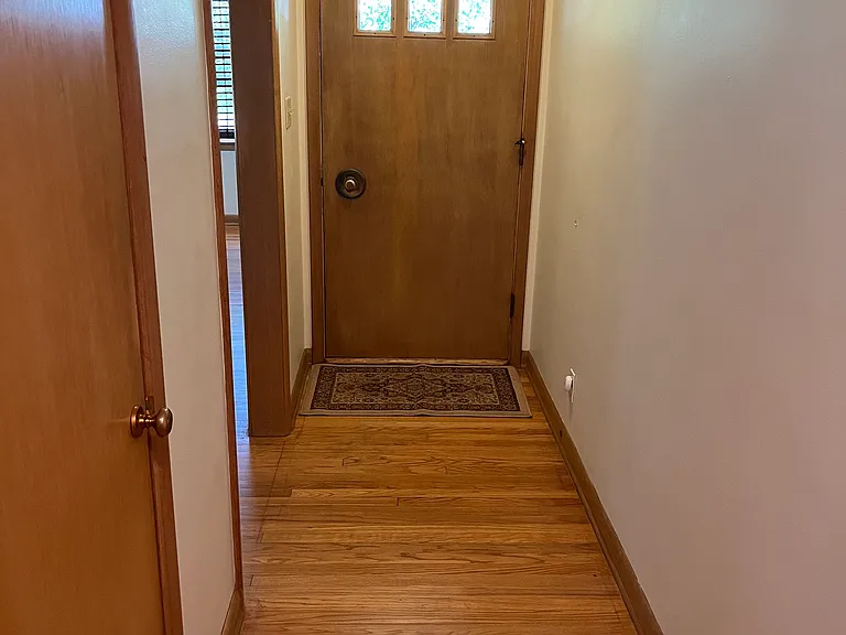 3018 Missouri Ave — Photo 4