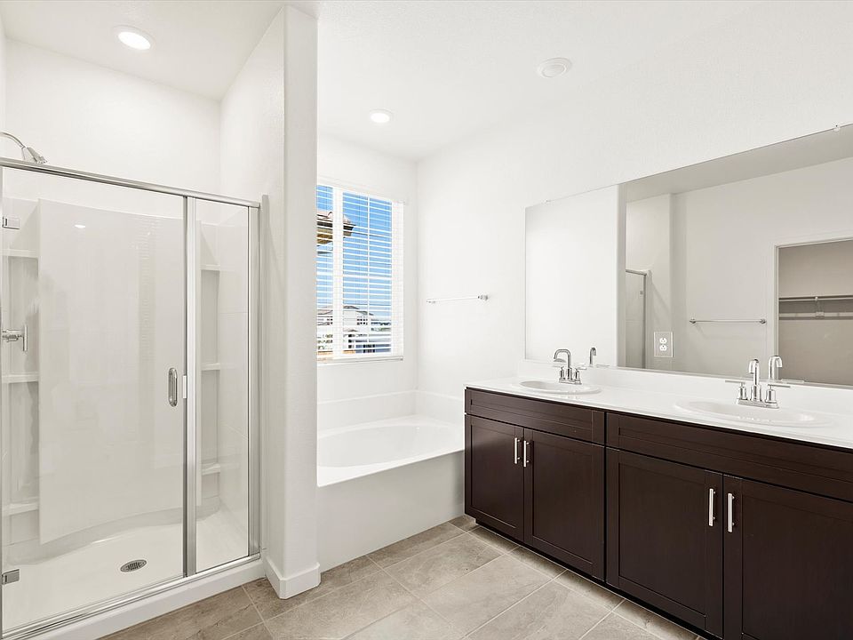 SAC_Riverine_5028_Bathroom_A_618-Channel-Cirac