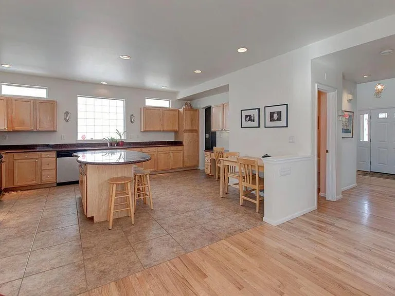 7880 E Ellsworth Ave — Photo 9