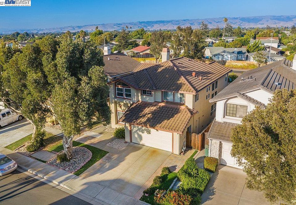 1st image of 32429 Seaside Dr