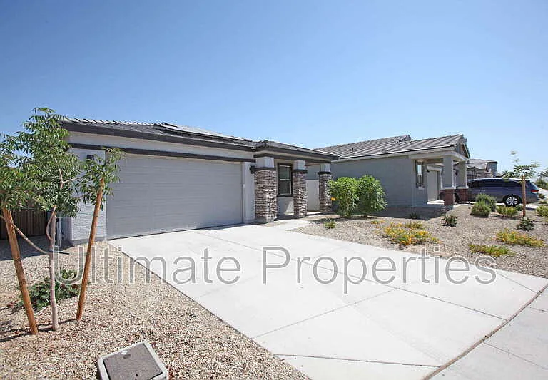 18182 W Poston Dr — Photo 2