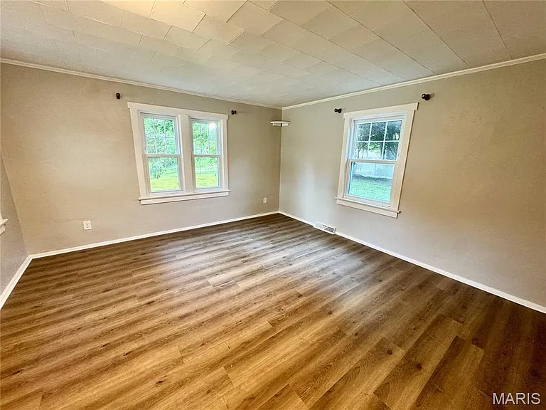 4720 Ruth St — Photo 30