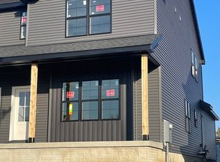 1525 Belclare Rd, Normal, IL 61761