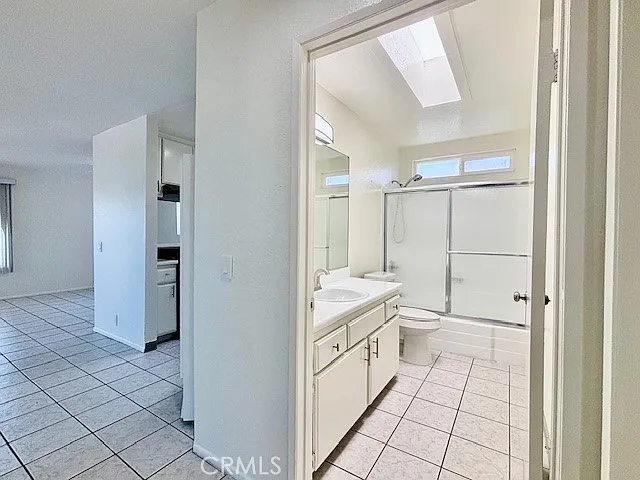 2 bed, 900 sqft, $2,895 — Photo 4