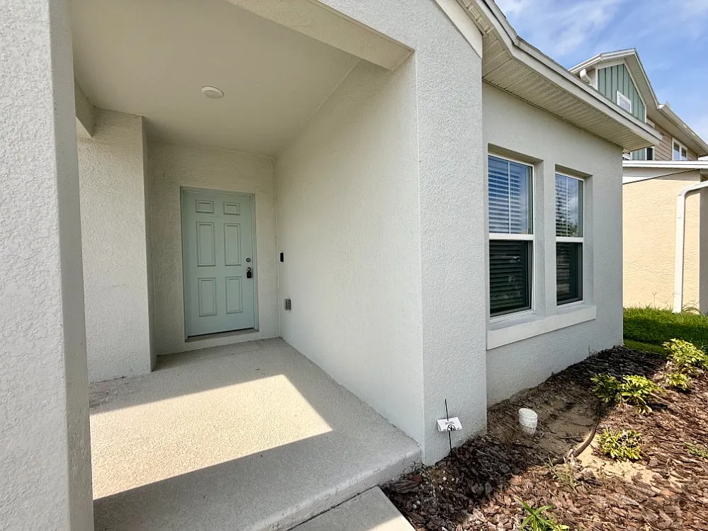 5 bed, 2933 sqft, $3,200 — Photo 4