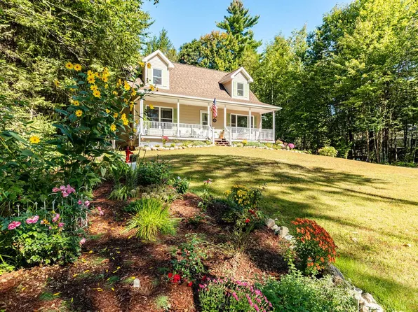 11 Spruce Road, Middleton, NH 03887