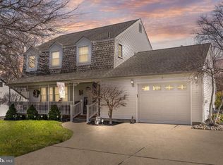 102 Red Stone Rdg, Delran, NJ 08075